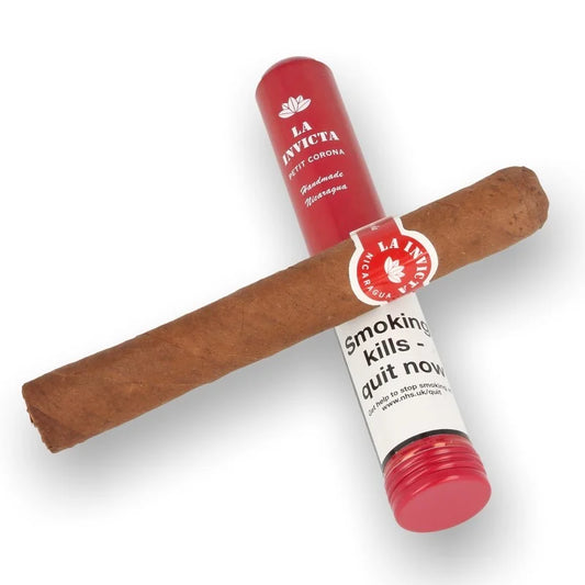 La Invicta Petit Corona